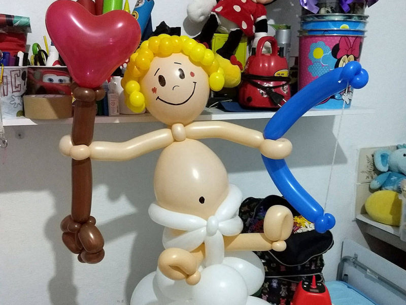 Escultura de Balões - Cupido do Dia dos Namorados